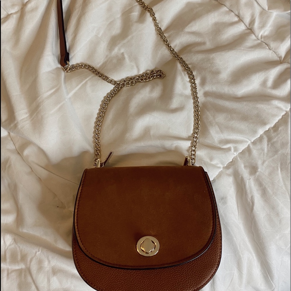 super cute h&m purse